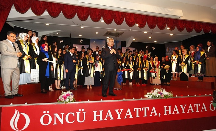 Yeni Öncülerimiz Hayatta